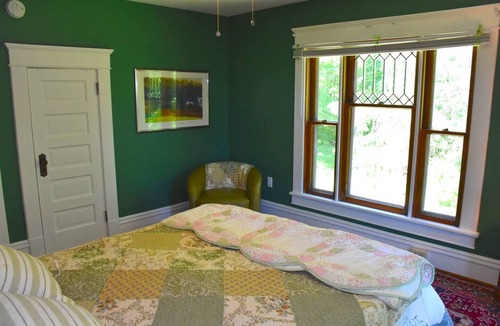Conneaut Lake House | Tom's Farm Country Retreat