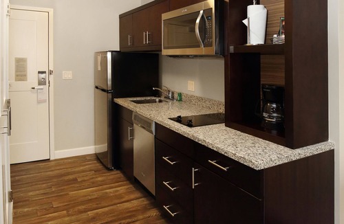 Mercer Hotel | TownePlace Suites Grove City Mercer/Outlets