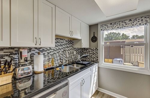 Beavercreek Condo | Townhome 10 Mi to WPAFB & Dayton!