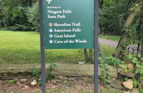 Downtown Niagara Falls House | Townhomes at the Falls - 312 D Upper - Buffalo Ave 2 Blocks from the Falls!
