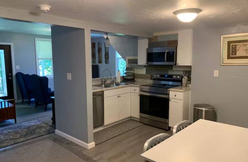 Export Apartment | Trailside Comforts #1