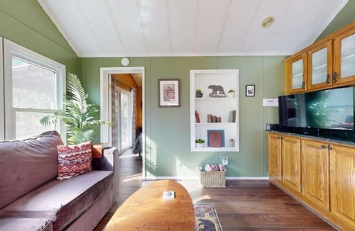 Gerton House | Trailside Falls