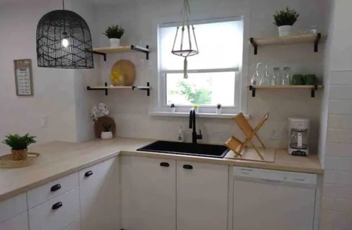 Merritton Apartment | TRANQUIL HIDEAWAY