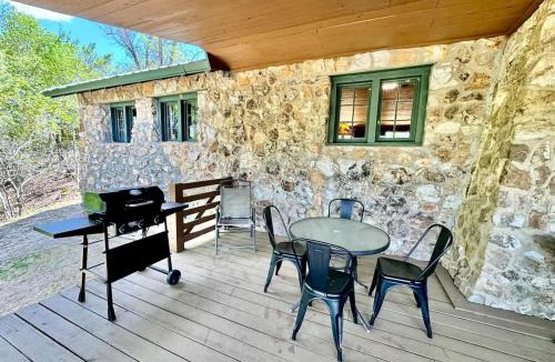 Tahlequah House | Tranquil Riverfront Cabin Retreat with Wildlife, Trails & Open Skies in Tahlequah, Oklahoma