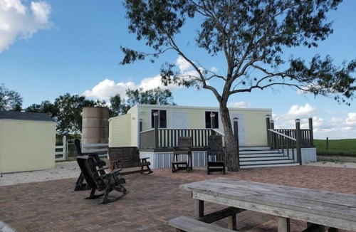 Pettus House | Tranquility Hill Bunk House