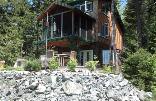 Gouldsboro Cottage | TreeTops shorefront 3 story cottage/views. Schoodic & Acadia NP nearby. Kayaks!