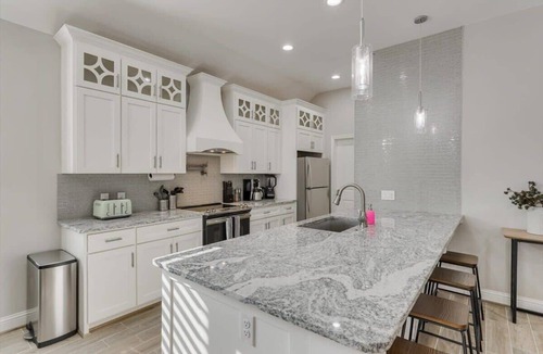 Rowlett House | Trendy and Modern home w/a Private Pool