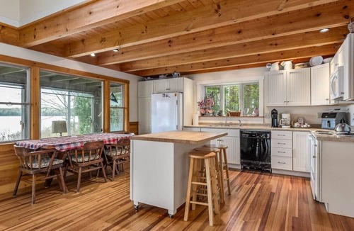 Boothbay House | Trick`s End by Sea Maine