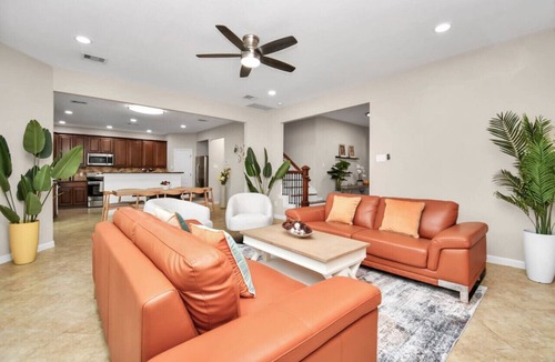Conroe House | Tropical Getaway - Pool and Game Room - The Woodlands & Conroe