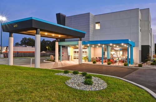 Galeville Hotel | Tru by Hilton Syracuse North Airport Area