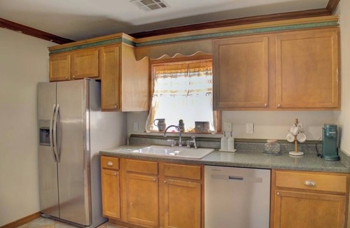 Turner Park House | Tulsa Hippie House