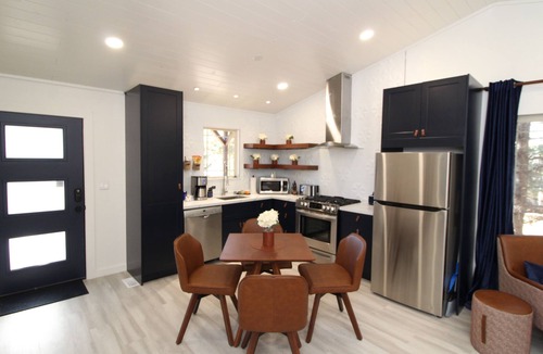 Angel Fire Cabin | Two Cabins on Same Property, Fire Pit, BBQ, Free Sledding, A/C
