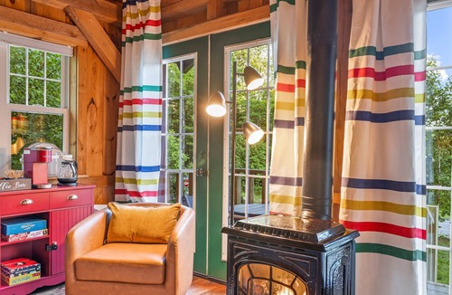 Bethel Cabin | Two Cabins Two Hot Tubs One Great Getaway