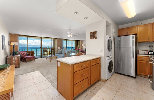 Kahana Condo | Unbeatable Deal with Spectacular Views on Maui!