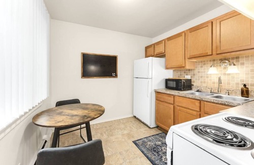 Gibraltar Apartment | Unit #2-Spacious and updated 2 Bedroom unit