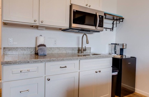 Wailuku Apartment | Unit 22 Waena Inn - Maui Private Suite
