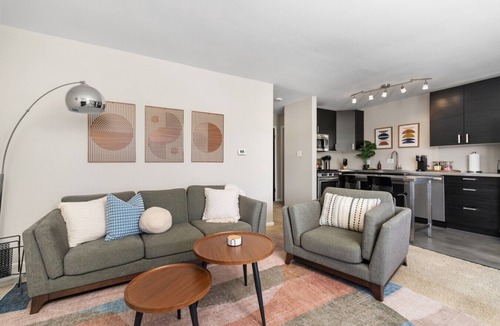 Grandview Heights Apartment | Updated flat with parking and laundry in an exceptional location