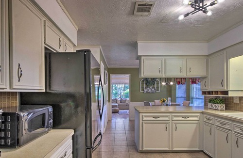 Clodine House | Updated Richmond Escape w/ Pool + Guest House