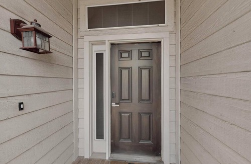 Lake Dallas House | Upgraded Pool Home Minutes to UNT & Denton