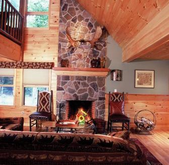 Fryeburg House | Upscale Fryeburg Cabin: Hot Tub + Billiards Table!