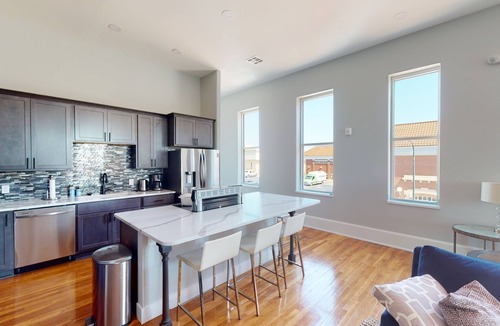 Hays House | UPSCALE LOFT THAT WILL NOT DISAPPOINT!