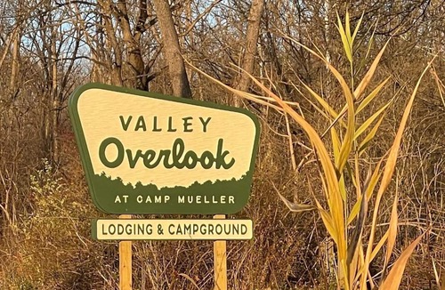 Cuyahoga Falls RV Rental | Valley Overlook, Peninsula, Ohio - Glamping Tent P10