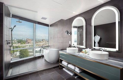 Richmond City Centre Resort | Versante Hotel