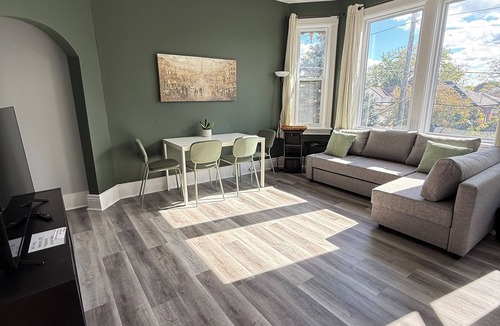 Strathroy Apartment | Victorian Second Floor Turret Apartment