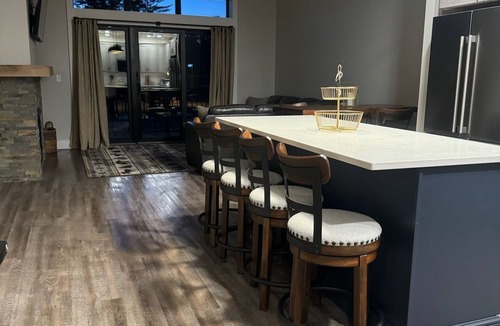 North Conway Condo | Village sunset ski in/ski out condo on Cranmore Mountain