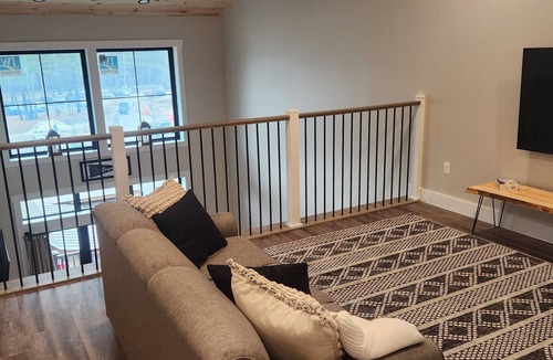 North Conway Condo | Village sunset ski in/ski out condo on Cranmore Mountain
