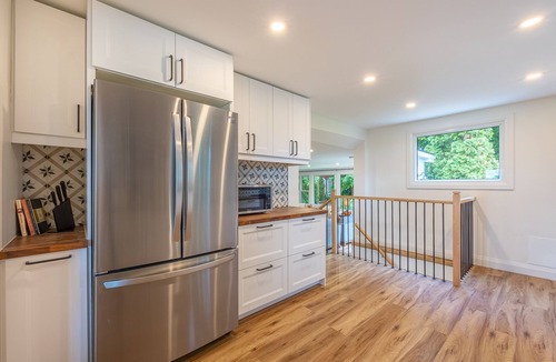 Virgil House | Vineyard Views Niagara ☆ Stunning Brand New 2 Bedroom Home w/Sauna
