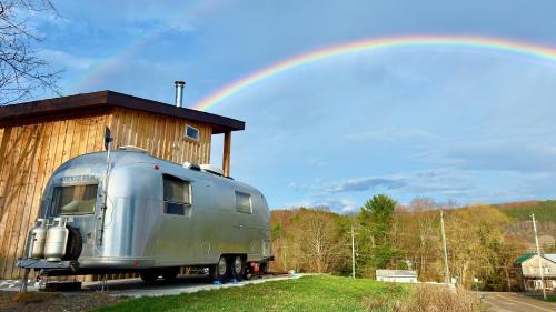 Alpine House | Vintage Airstream near Watkins Glen