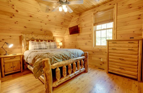 Walhonding House | 'Walhonding Woods' Secluded Farmland Retreat!