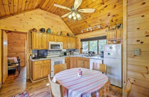 Bolton Landing House | Walk to Beach! Bolton Landing Cottage w/Deck