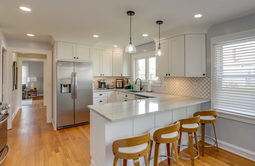 Avon Lake House | Walk to Lake Erie: Chic Home, Private Yard & Deck
