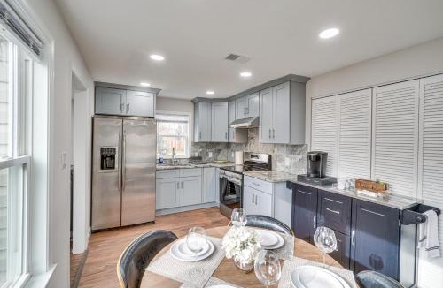 Leesburg House | Walk to Leesburg Historic District: Family Retreat