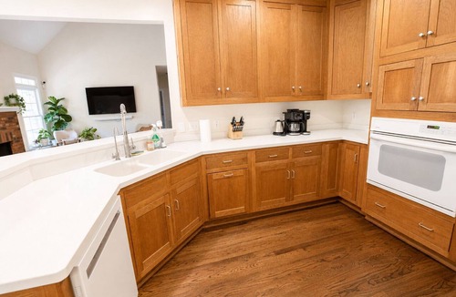 Athens House | Walk to Sanford, Relax in this spacious quiet home