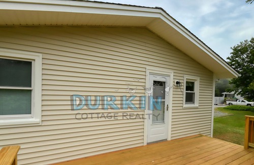 Narragansett House | Walk to Scarborough State Beach. Many weeks available.