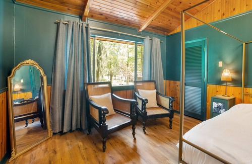 Jefferson Cabin | Waterfront cabin w/ private dock & 2 kayaks | Kid friendly w/ many amenities