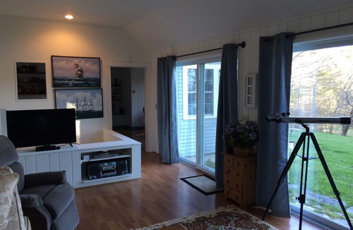 Westport Cottage | WATERFRONT COTTAGE on 53 acre private preserve, pet friendly