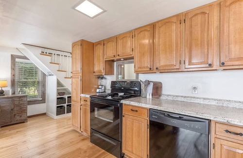 Copeland House | Waterfront Family Getaway Duo Homes Sleeps 18 w/Private Dock on Grand Lake