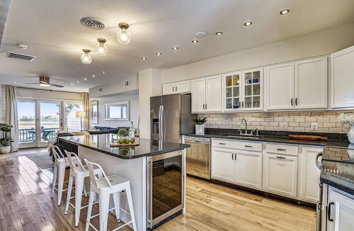 Fenwick Landing House | Waterfront Fenwick Island Pool, Dock, Kayaks, King Bed 3 Balconies Min to Beach
