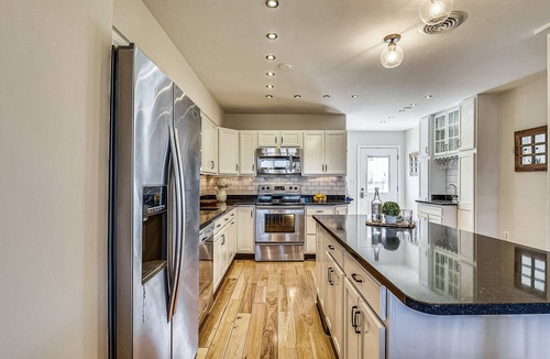 Fenwick Landing House | Waterfront Fenwick Island Pool, Dock, Kayaks, King Bed 3 Balconies Min to Beach
