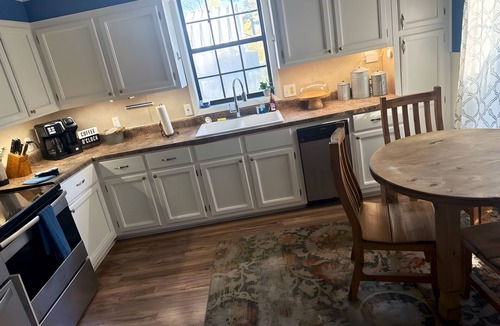 Fairbanks Cottage | Waterfront Getaway