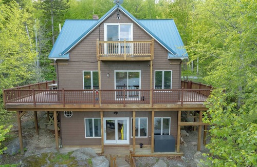 Otis House | Waterfront in the Maine Woods - King beds, A/C, 30 miles to Acadia & Bar Harbor.