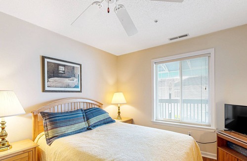 North Ocean City Condo | Waterfront Island at Hidden Harbour Condo w/ Pools, AC, WiFi - 6 Blocks to Beach