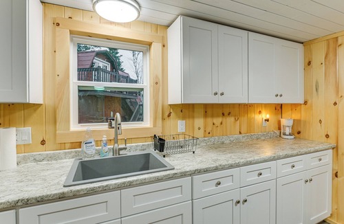 Sinclair House | Waterfront Long Lake Retreat: Great for Families!