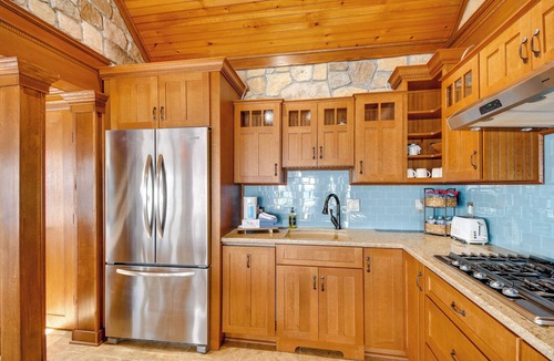 Town of Varick Cottage | Waterfront Romulus Getaway w/Private Dock!