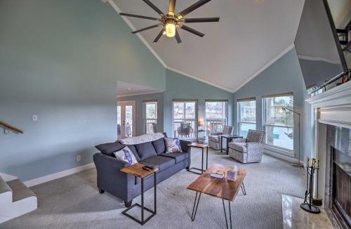 Barrett House | Waterfront San Jacinto River Home w/Boat Slip!