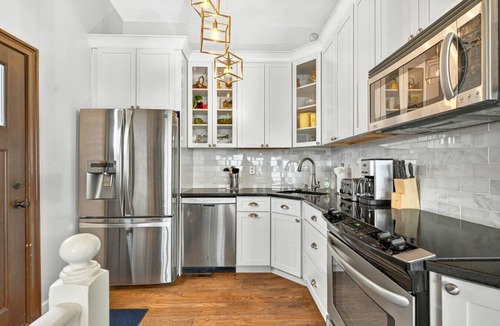 Malta House | Waterfront Saratoga Lake House